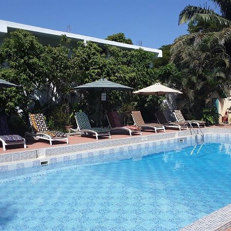 Riyan Apartment Kololi Ngoại thất bức ảnh