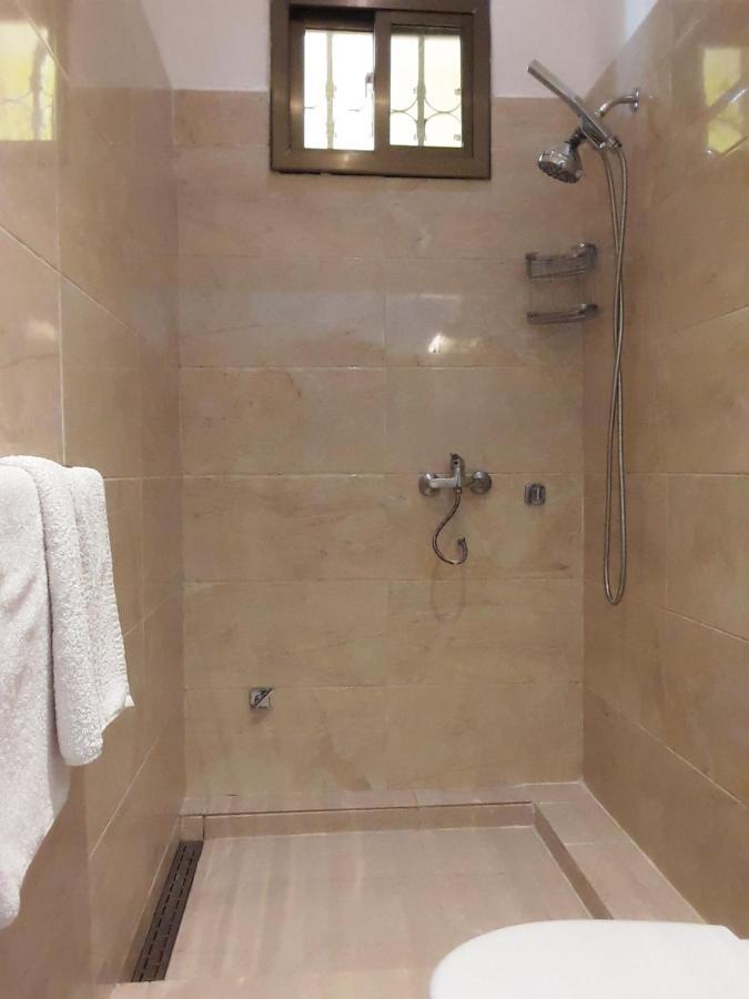 Riyan Apartment Kololi Ngoại thất bức ảnh