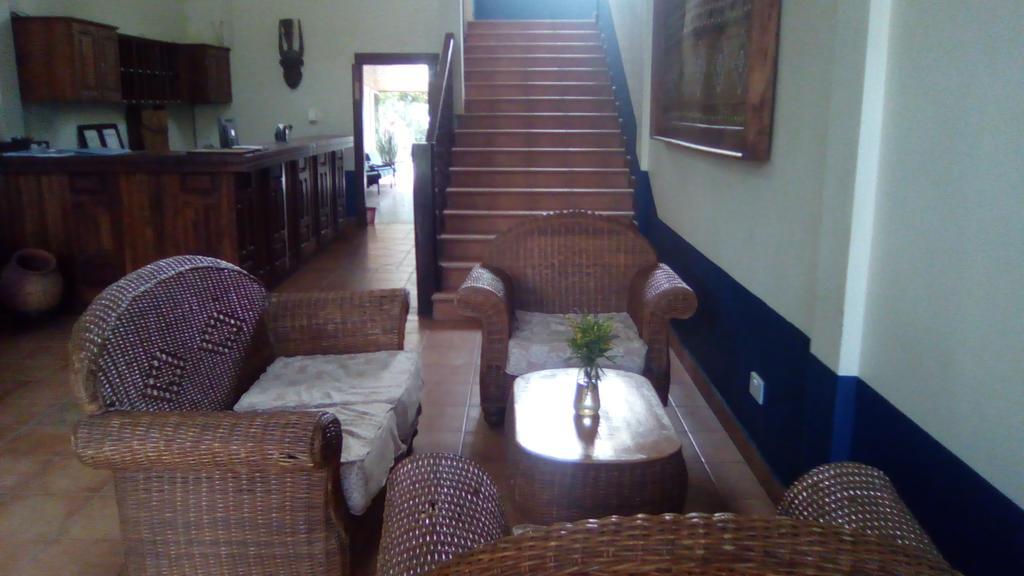 Riyan Apartment Kololi Ngoại thất bức ảnh