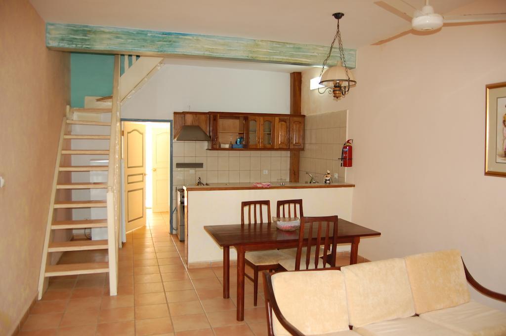 Riyan Apartment Kololi Phòng bức ảnh